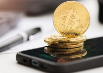Bitcoin Supply Gets Back to Long-Term Holders