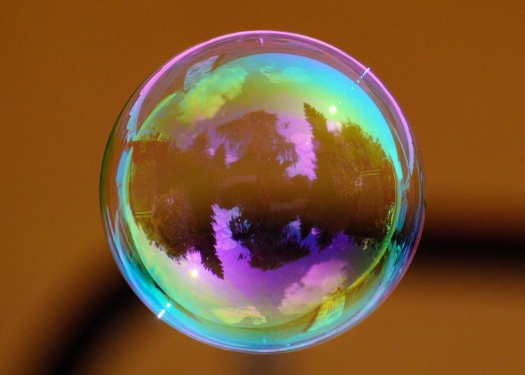 Cryptos are in a bubble, Bitcoin may get left behind – Vitalik Buterin