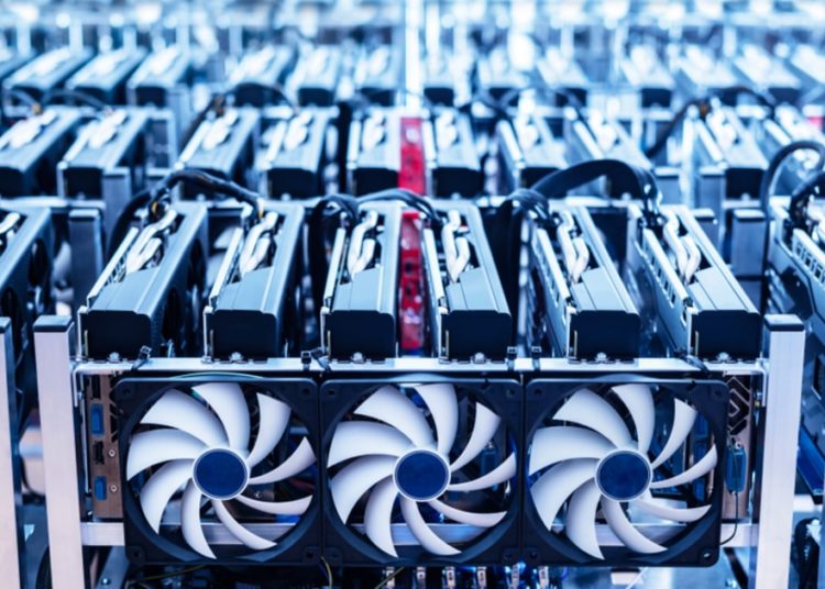 Topnotch Bitcoin Mining Machine Manufacturer Bitmain Suspends Sales due to Chinese Crackdown