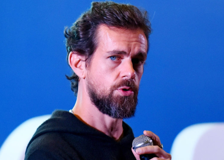 Payments Firm Square May Build a Hardware Wallet, Dorsey Heckled at Bitcoin Conference Over Censorship – Bitcoin News