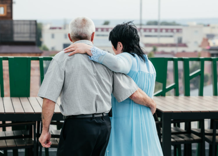 Pensioners Pay Scottish Roofing Company in Cryptocurrency – Bitcoin News