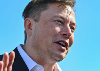 Bitcoin Dips as Elon Musk Tweets Broken Heart Emoji – News Bitcoin News