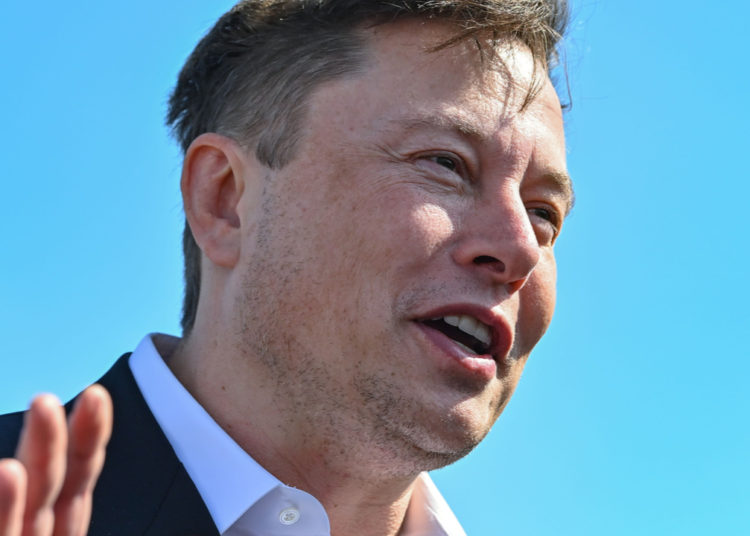 Bitcoin Dips as Elon Musk Tweets Broken Heart Emoji – News Bitcoin News
