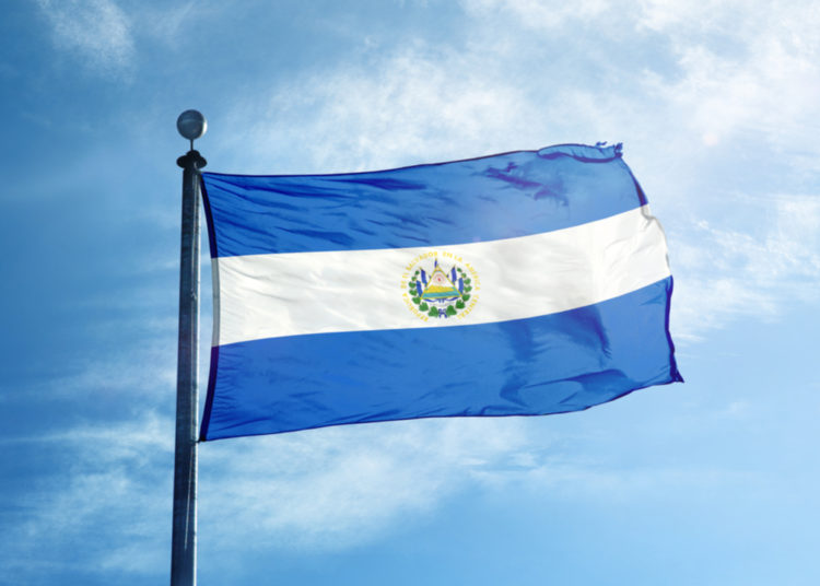 El Salvador Offers No Capital Gains Tax, Permanent Residence to Crypto Entrepreneurs – Bitcoin News
