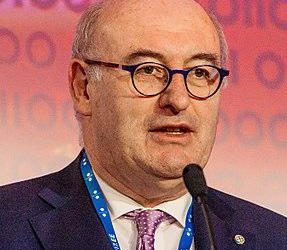 Former European Commissioner Phil Hogan Joins the Astra Protocol Advisory Board