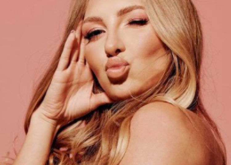 Influencer Sells Her “Love” As An NFT for $250,000