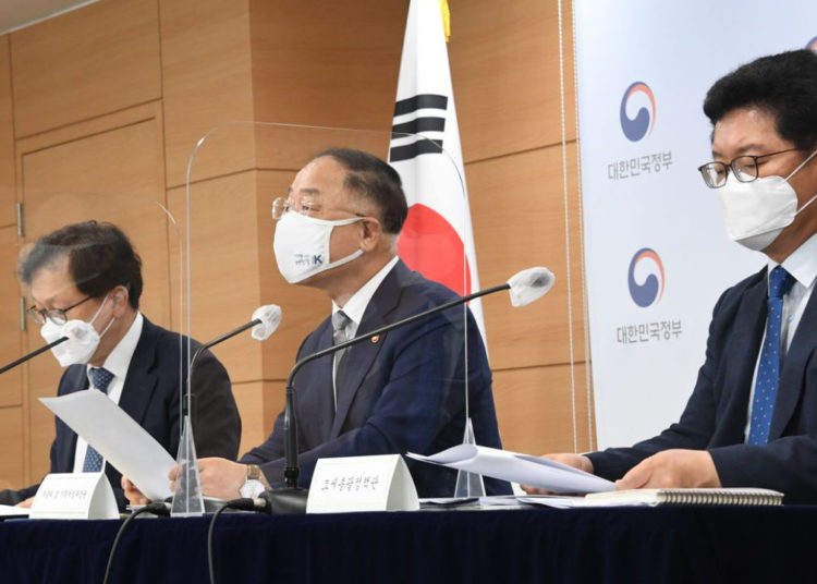 South Korea Proposes Law Allowing Direct Seizure and Sale of Crypto Assets to Pay Overdue Taxes – Taxes Bitcoin News