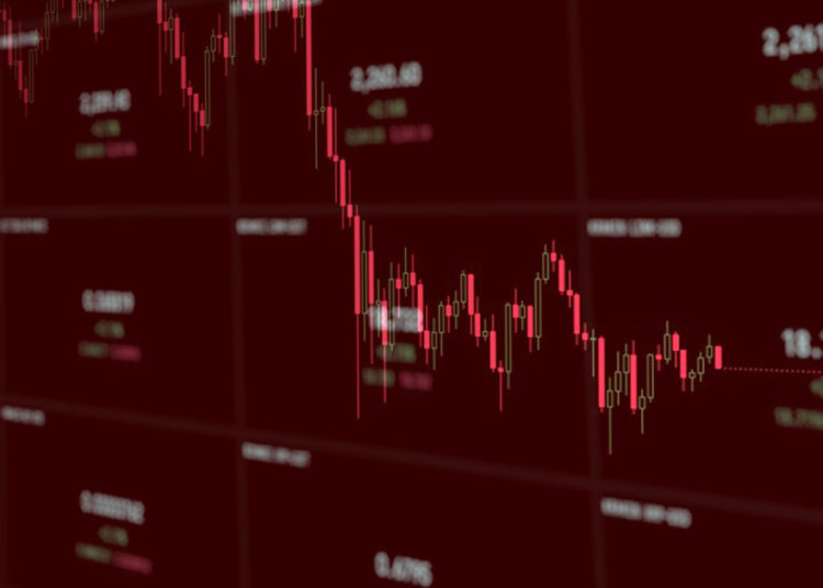 Ethereum, altcoins ‘chop’ as crucial Bitcoin metric sees 28% decline