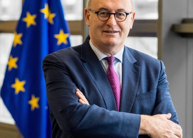 Former European Commissioner Phil Hogan Joins Astra Protocol’s Board To Make DeFi Safer