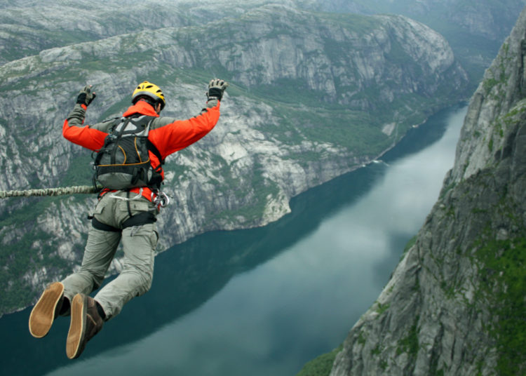 Bitcoin Blocks Will Soon Be 27% Easier to Find — Miners Brace for the Largest Difficulty Drop in BTC’s Lifetime – Mining Bitcoin News