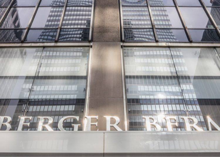 Neuberger Berman Wins SEC Approval to Invest 5% Commodities Fund in Bitcoin Futures