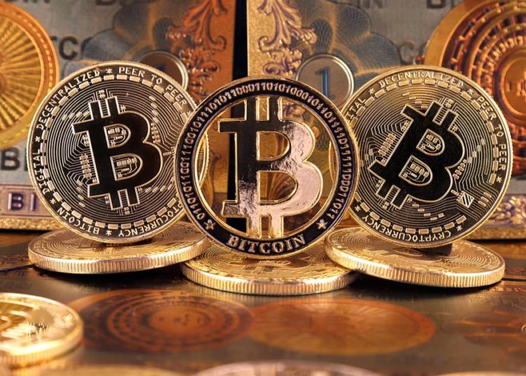 Bitcoin’s Hashrate Edges Closer to the 30-Day Moving Average, Suggesting a Bullish Crossover