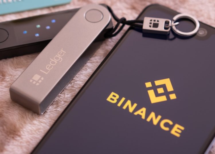 Brad Garlinghouse Lawyers Requests Documents from Binance in Ongoing Case with SEC