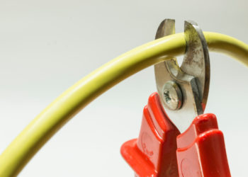 Iran Shuts Down More Illegal Crypto Farms, Bringing Total to Over 5,300 – Mining Bitcoin News