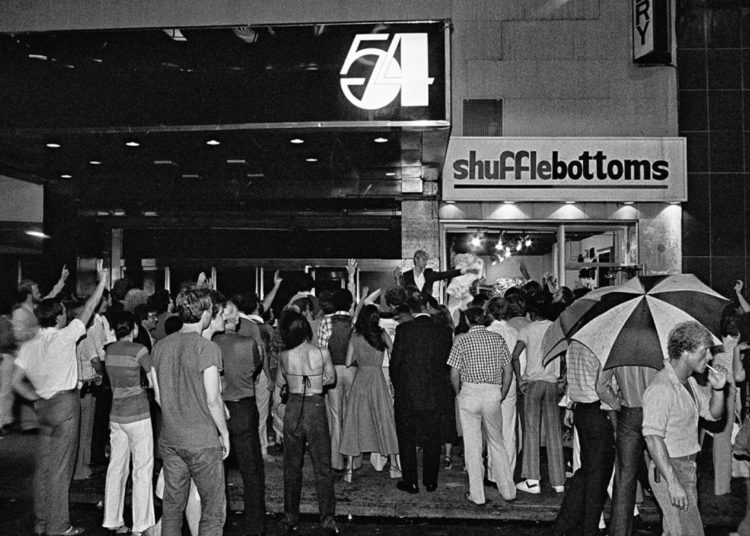 Studio 54 Reveals Never-Before-Seen Photograph and Pixel Art NFTs of the Famed Disco Club – Blockchain Bitcoin News