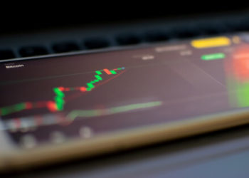 Google Search Trends Show a Strong Correlation with Bitcoin Price
