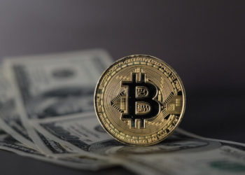 Bitcoin Slides Below $60,000, ETH & Altcoins Prices Drop