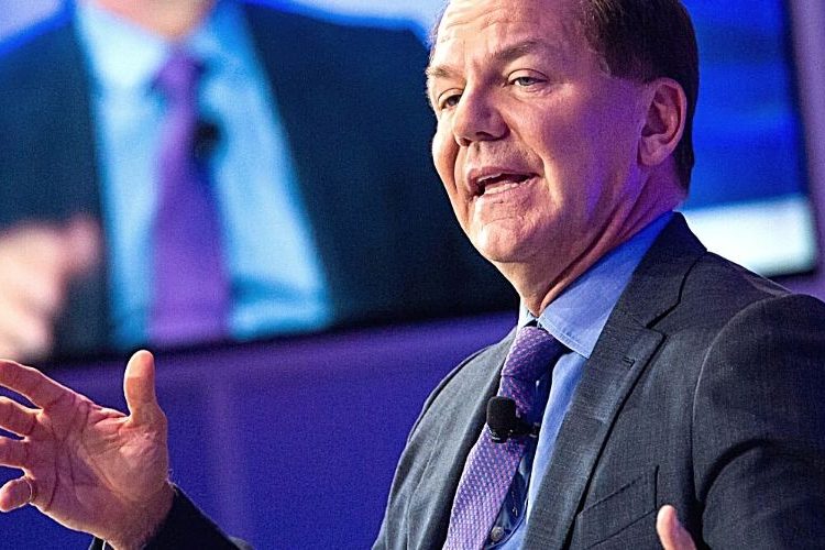 Billionaire Paul Tudor Jones Touts BTC As Superior Inflation Hedge Compared To Gold
