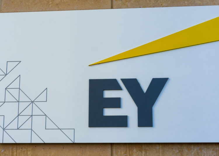 EY Survey Finds 1 in 4 Hedge Funds to Increase Crypto Exposure Next Year – Bitcoin News