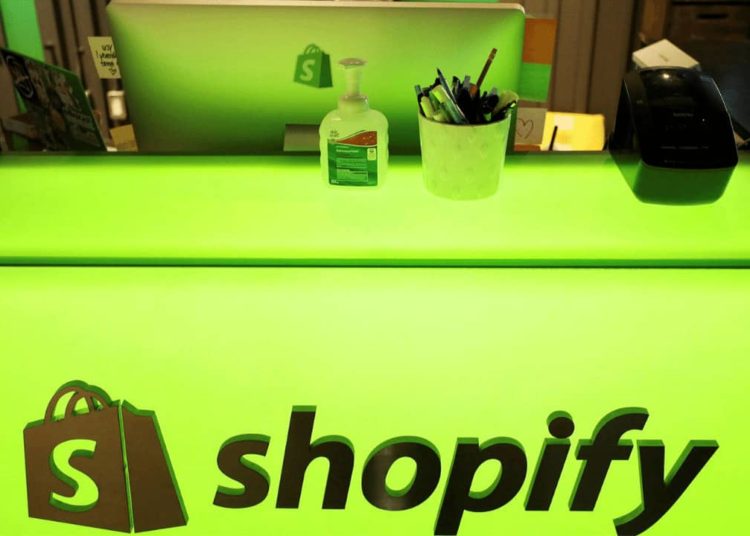 Shopify Allows Merchants to Mint and Sell NFTs on its Platform
