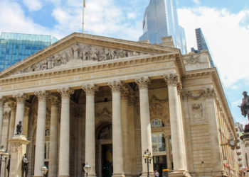 Bank of England deputy governor warns if cryptocurrencies fall they could seriously affect the established financial market