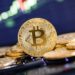Total Fees Paid on Bitcoin Network Hit Monthly Low, Hashrate Records Historic Highs