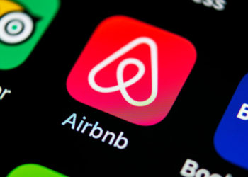 Airbnb Explores Crypto Payments — CEO Sees ‘a Revolution Happening in Crypto’ – Featured Bitcoin News