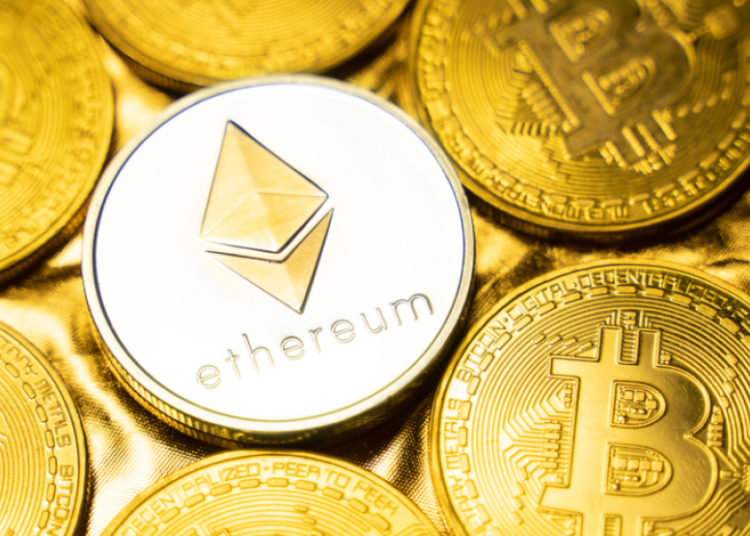 Joe Rogan Talks With Adam Curry About Bitcoin Versus Ethereum