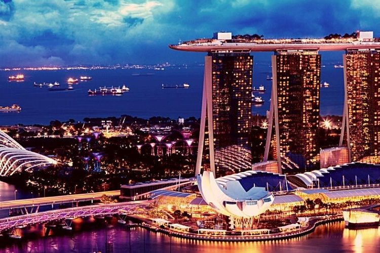 Singapore suspends cryptocurrency ATMs amid broader crypto crackdown