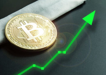 Bitcoin Closes to Hyper-Adoption Phase similar to Mid-to-Late 1990s: Wells Fargo