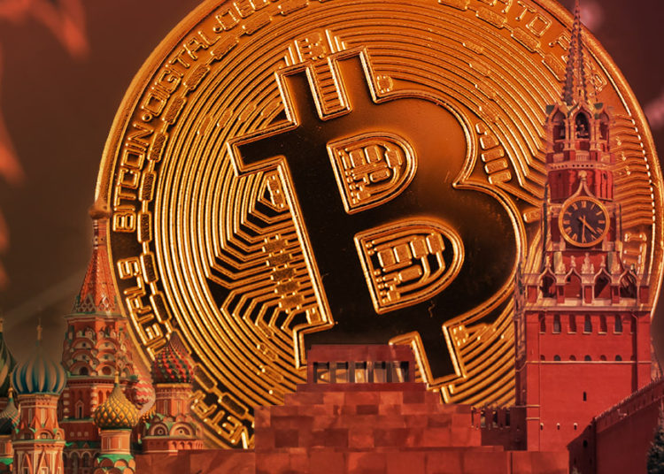 BTC below 40k, short-term holders drive volatility while geopolitics spook markets