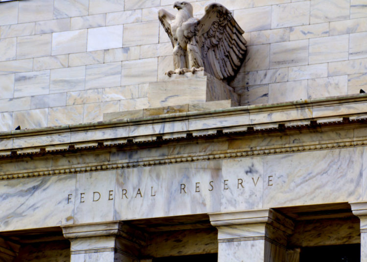 Fed Bans Senior Officials From Cryptocurrency Investing – Regulation Bitcoin News