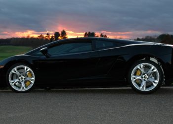 Artist protests crypto’s get-rich-quick culture by blowing up Lamborghini to make NFTs