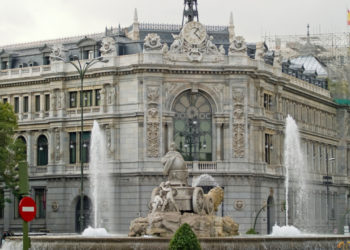 Bank of Spain Governor Warns About Traditional Banking’s Exposure to Crypto Assets – Bitcoin News