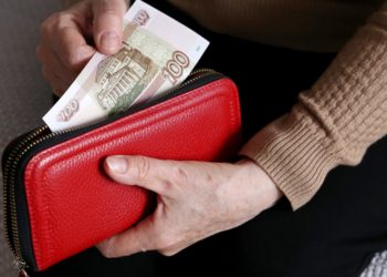Four Payment Operators Join in Suspending their Services in Russia amid Ukraine Crisis