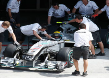 Crypto Supports Formula 1 Racing in Modern Technology , Says Mercedes Lead