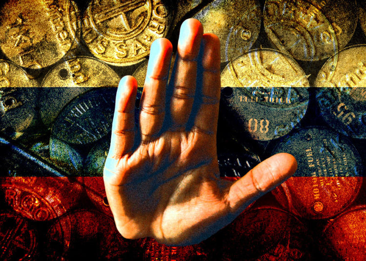 Bipartisan bill: Lock down Russia’s gold reserves, U.S. may stop oil imports