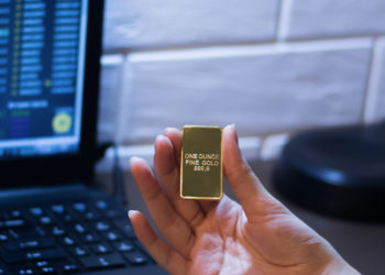 Price of Gold Spikes Over $2,060 per Ounce While Risk Assets Continue to Capitulate – Markets and Prices Bitcoin News