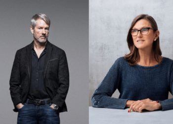 Michael Saylor and Cathie Wood at Bitcoin 2022 in Miami