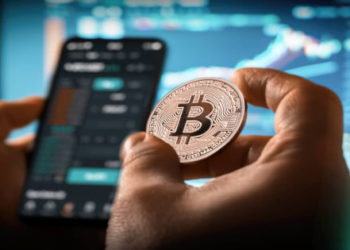 Bitcoin Bleeds as Celebrations about Interest Rate Hike Becoming Short-Lived