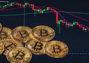 Bitcoin Slips to $34.5K, Are Short-Term Holders Behind the Selling Pressure?