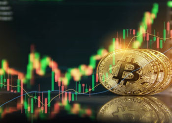 Long-Term Hodlers Remain Unfazed, Despite Bitcoin’s Sentiment Hitting Rock Bottom