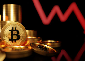 Bitcoin has not established itself as a credible institutional investment says Scott Minerd, CIO of Guggenheim