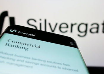 Crypto Bank Silvergate Capital Receives Bullish Rating from Wells Fargo
