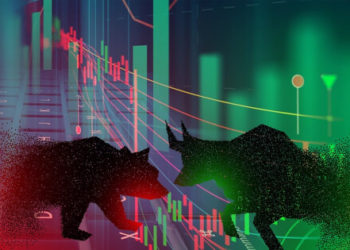 Crypto.Com, BlockFi Announce Massive Layoffs as Economic Crisis Bites