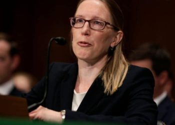 Hester Peirce Lashed out on the SEC for Delaying the Approval of Spot Bitcoin ETFs