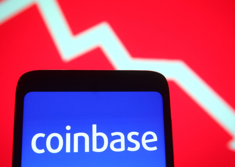 Coinbase stops hiring as crypto slump continues