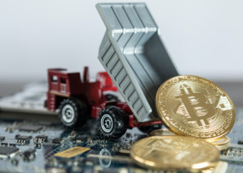 Risk of ‘Significant Drawdowns’ Pushes Cypherpunk Holdings to Sell Entire Stash of Bitcoin and Ethereum – Bitcoin News
