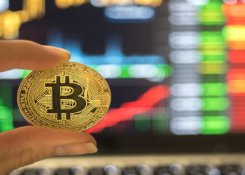 Bitcoin Faces Major Resistance at 200-Week Moving Average