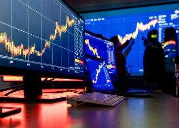 Unique “Ultra-Deflationary” Project, Uniglo (GLO) Begins to Gain Momentum Alongside Bitcoin (BTC), Cronos (CRO), and Chainlink (LINK)